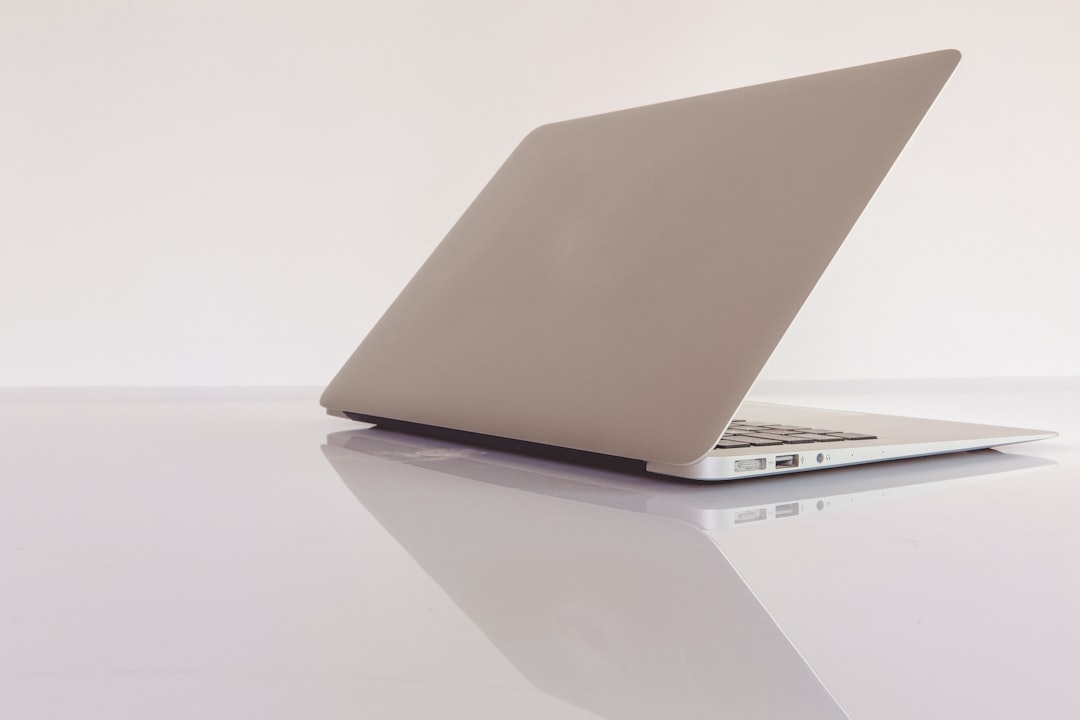 backup: scopri l'importanza di eseguire copie di sicurezza dei tuoi dati per proteggere informazioni, file e documenti. resta al sicuro da perdite e attacchi informatici.