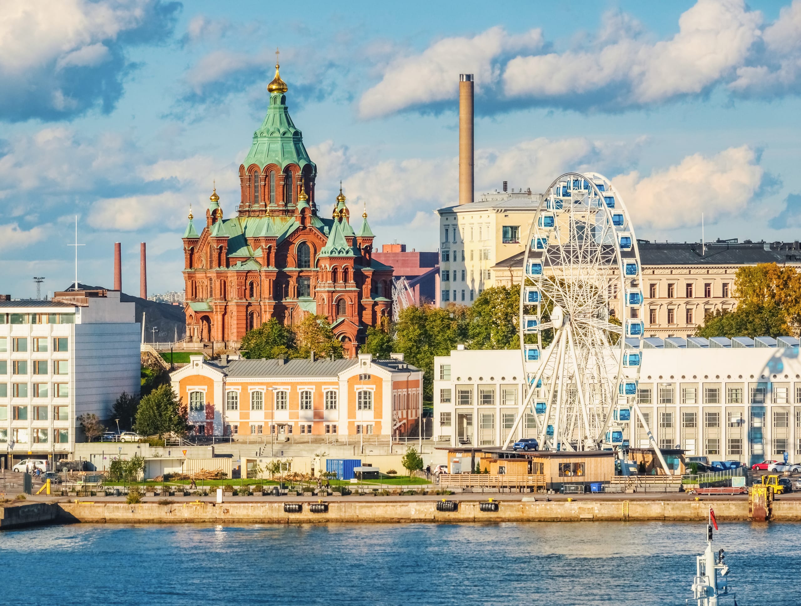 scopri la magia della finlandia con un viaggio indimenticabile. esplora paesaggi incantevoli, dalla lapponia innevata alle vivaci città, e immergiti nella cultura locale. prenota oggi la tua avventura in finlandia!