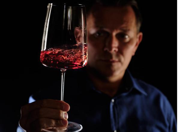 scopri tutto sul mondo della birra e del vino: storie, curiosità, abbinamenti e consigli per degustare al meglio queste due bevande iconiche italiane. approfondimenti per appassionati e neofiti.