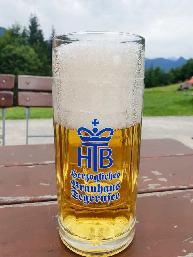 scopri la birra tegernsee, una tradizione bavarese dal sapore autentico e rinfrescante, perfetta per ogni occasione.